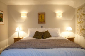 Hay Retreats, Hay-On-Wye